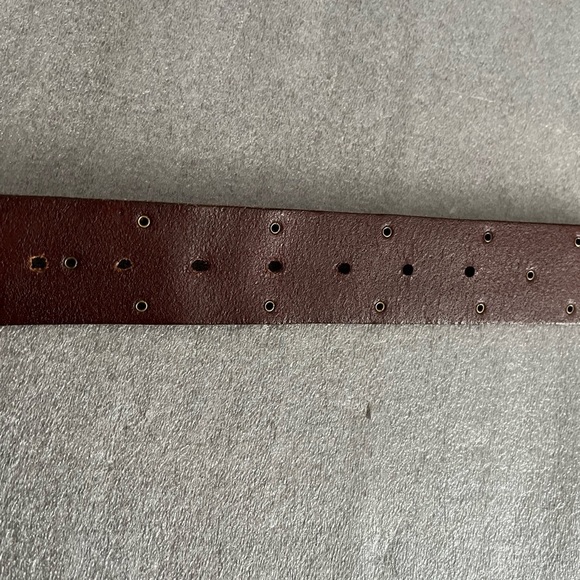[Max40”]Fossil Mini studs men brown leather Belt - Picture 6 of 6